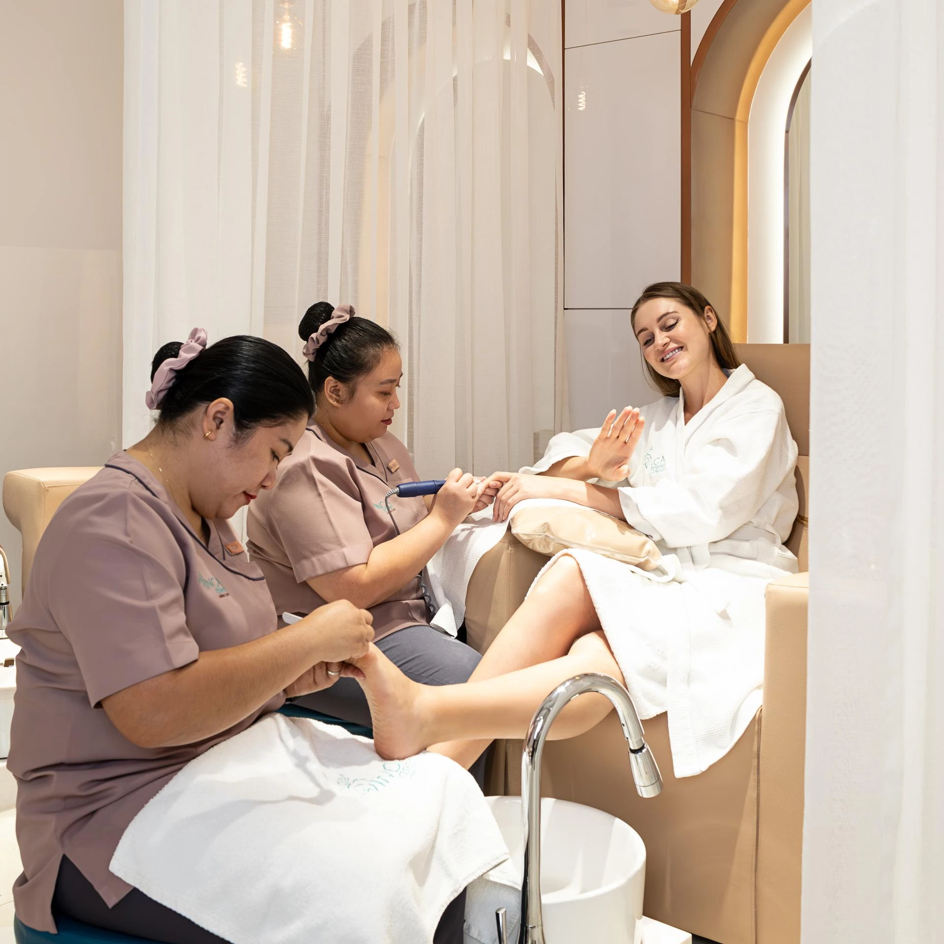 Vinca Rosea | The Art of Wellbeing